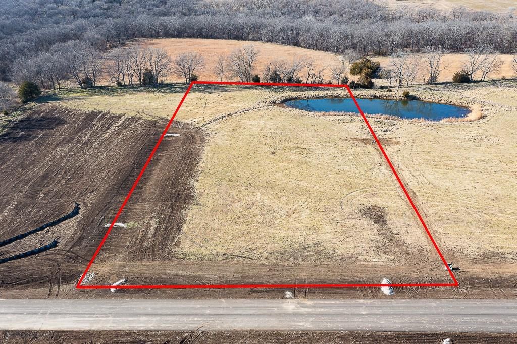 Lot 11 235th Street, Tonganoxie, KS 66086