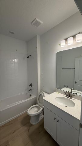 6205 SANDERS GROVE CIRCLE, Okahumpka, FL 34762