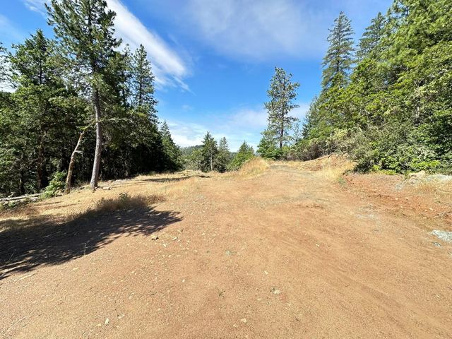 3300 Waldo Road, O'brien, OR 97534