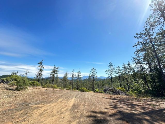 3300 Waldo Road, O'brien, OR 97534