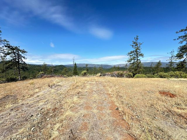 3300 Waldo Road, O'brien, OR 97534