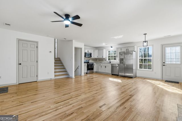 2151 Grayfield Drive, Grayson, GA 30017