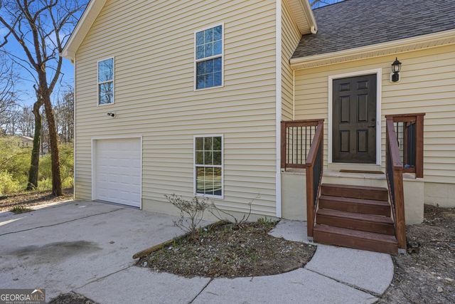 2151 Grayfield Drive, Grayson, GA 30017