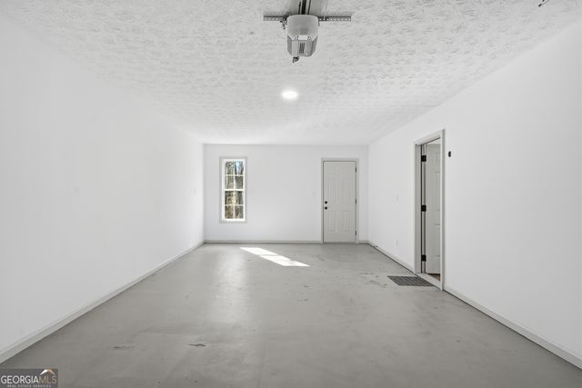 2151 Grayfield Drive, Grayson, GA 30017