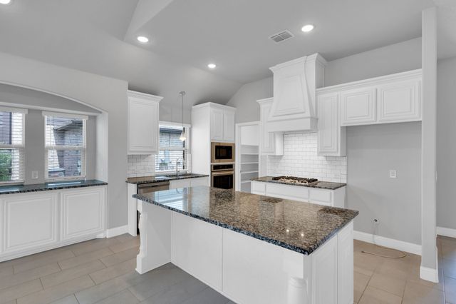 2111 Devonblue Drive, Forney, TX 75126
