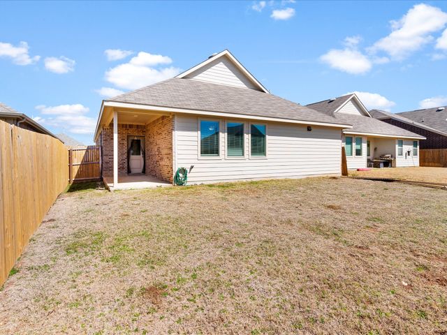 2525 Starwater Drive, Fort Worth, TX 76179