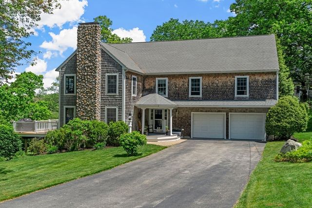102 Riverside Circle, Marshfield, MA 02050