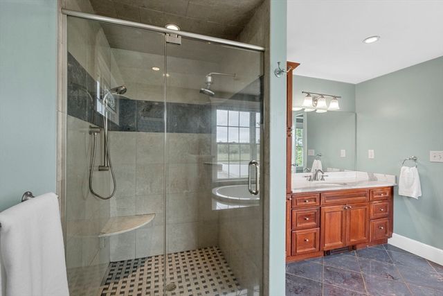 102 Riverside Circle, Marshfield, MA 02050