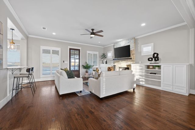 1570 Winding Creek Lane, Rockwall, TX 75032