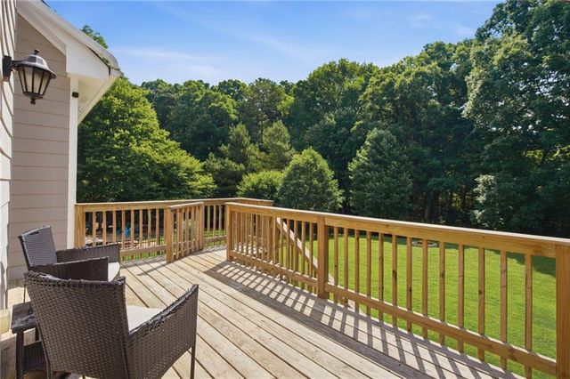 1825 Country Crest Way, Dacula, GA 30019