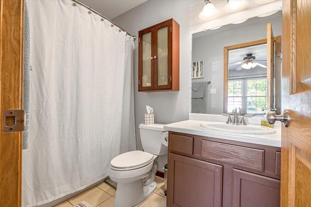 403 Poplar Grove DRIVE, Waterford, WI 53185