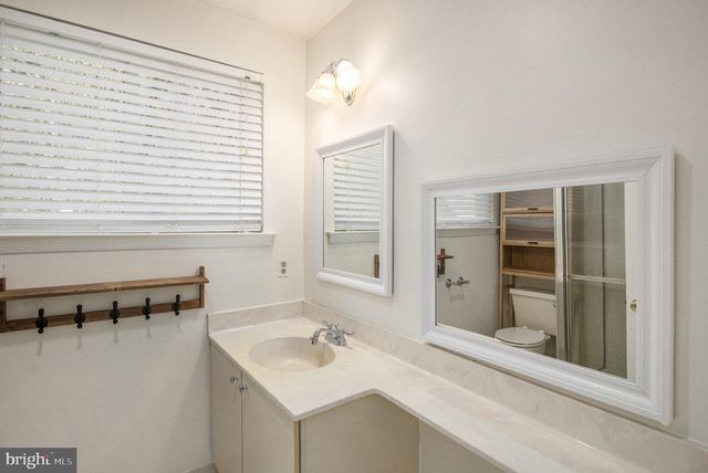 412 CANNON CT #412, Chesterbrook, PA 19087