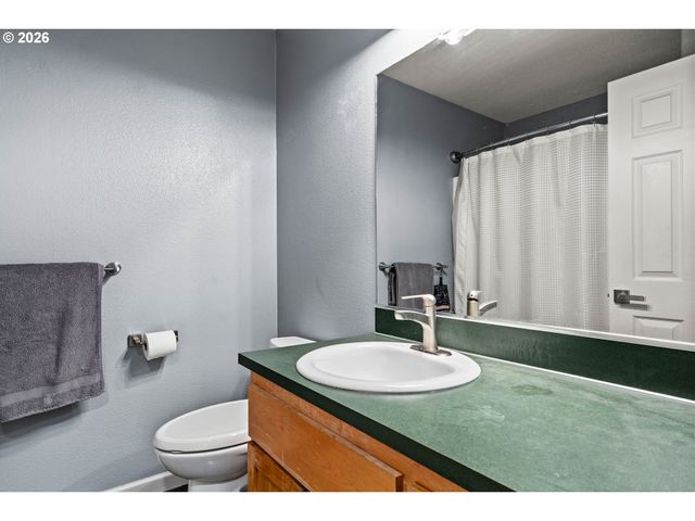 5524 AUSTIN Way, Eugene, OR 97402