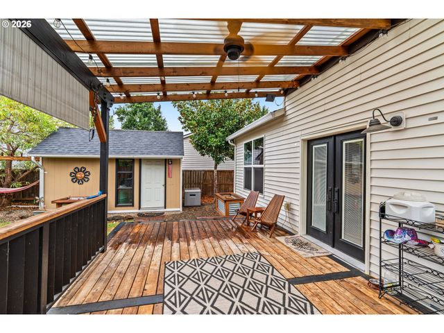 5524 AUSTIN Way, Eugene, OR 97402