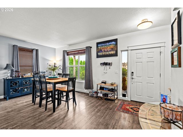 5524 AUSTIN Way, Eugene, OR 97402