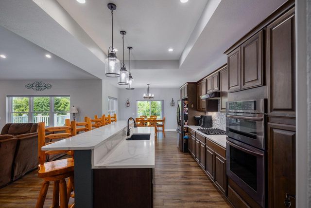 37556 52nd STREET, Burlington, WI 53105