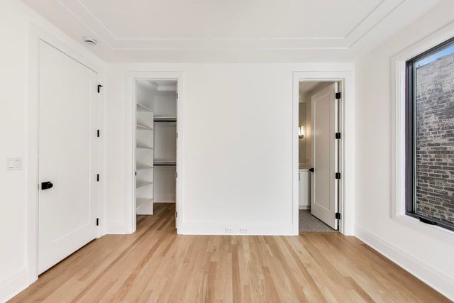 3846 N Bell Avenue, Chicago, IL 60618