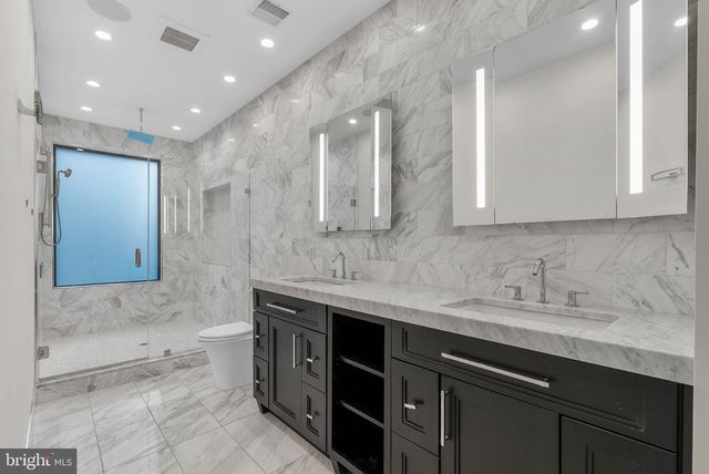 722 N 3RD ST, Philadelphia, PA 19123