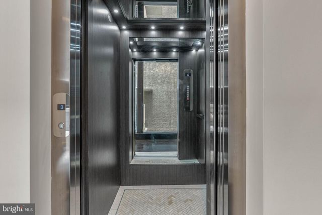 722 N 3RD ST, Philadelphia, PA 19123