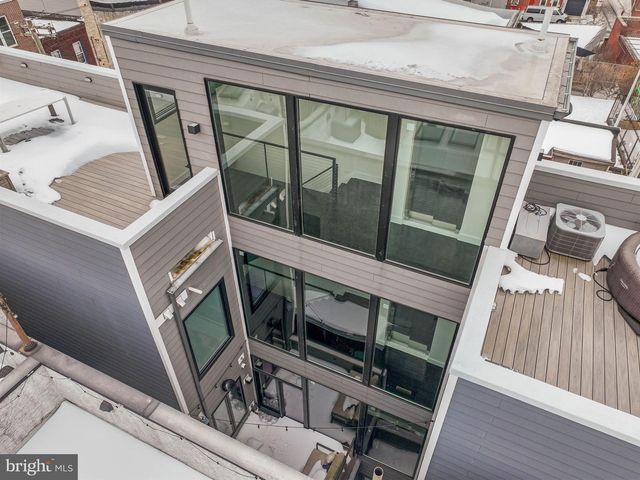 722 N 3RD ST, Philadelphia, PA 19123