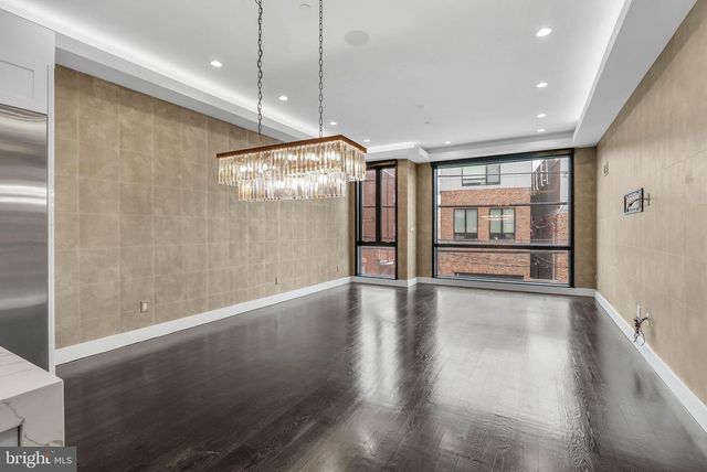 722 N 3RD ST, Philadelphia, PA 19123