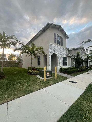 1718 SE 26th Ter, Homestead, FL 33035