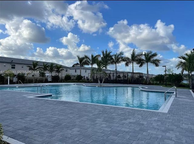 1718 SE 26th Ter, Homestead, FL 33035