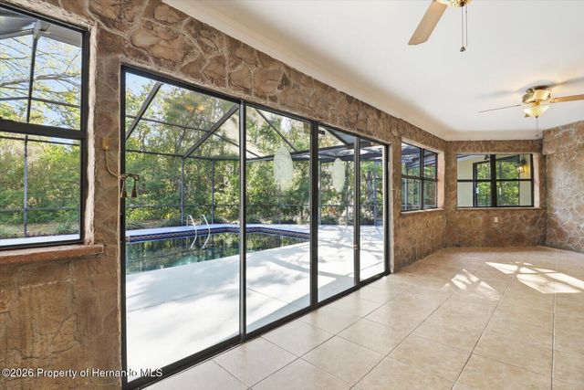 8464 Delaware Drive, Weeki Wachee, FL 34607