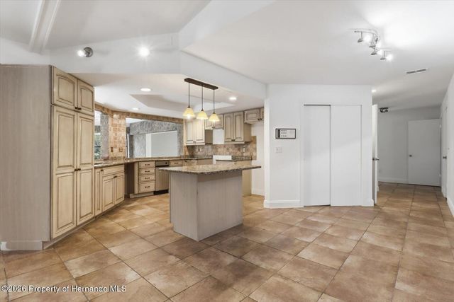 8464 Delaware Drive, Weeki Wachee, FL 34607