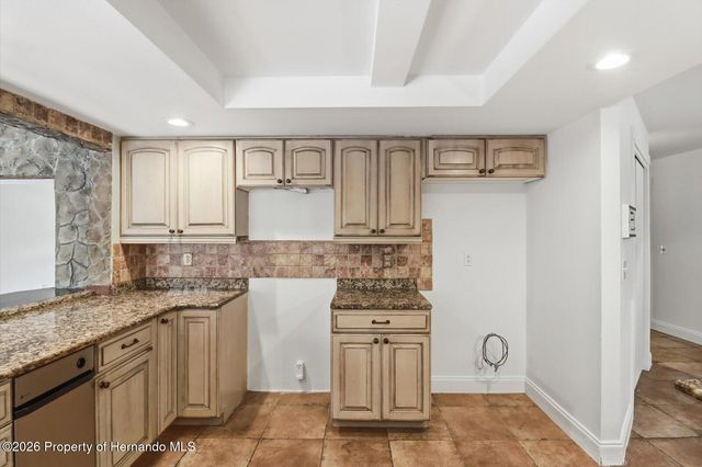 8464 Delaware Drive, Weeki Wachee, FL 34607