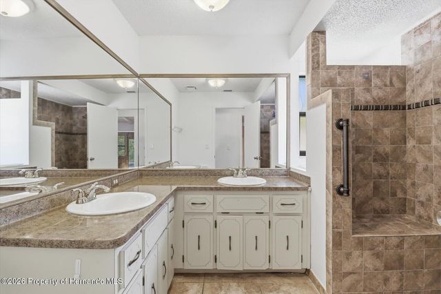 8464 Delaware Drive, Weeki Wachee, FL 34607