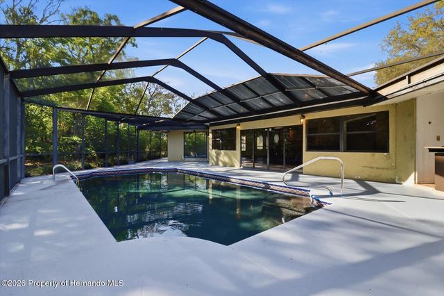8464 Delaware Drive, Weeki Wachee, FL 34607