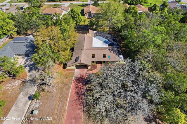 8464 Delaware Drive, Weeki Wachee, FL 34607