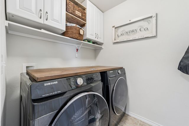 1709 Waggoner Drive, Aubrey, TX 76227