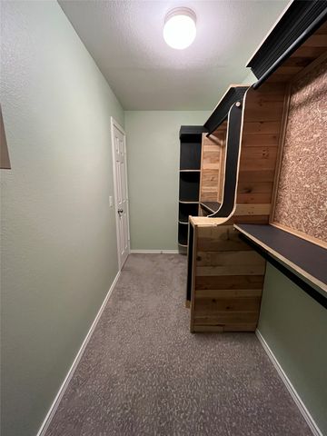 1709 Waggoner Drive, Aubrey, TX 76227