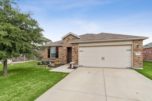 1709 Waggoner Drive, Aubrey, TX 76227