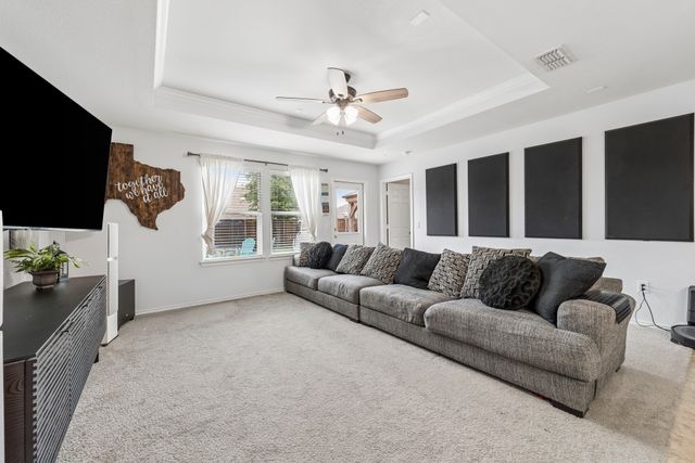 1709 Waggoner Drive, Aubrey, TX 76227