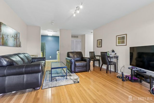 1116 Edpas Road 1116, New Brunswick, NJ 08901
