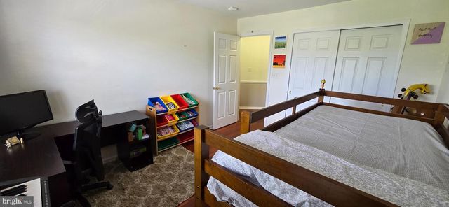 222 FOUNTAYNE LN, Lawrenceville, NJ 08648