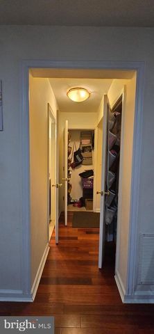 222 FOUNTAYNE LN, Lawrenceville, NJ 08648
