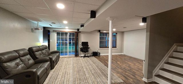 222 FOUNTAYNE LN, Lawrenceville, NJ 08648