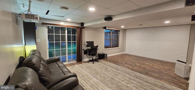 222 FOUNTAYNE LN, Lawrenceville, NJ 08648