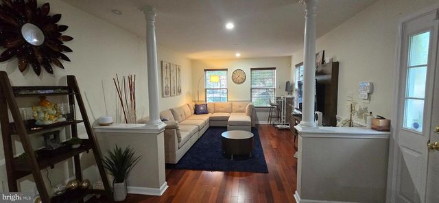 222 FOUNTAYNE LN, Lawrenceville, NJ 08648