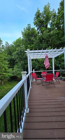 222 FOUNTAYNE LN, Lawrenceville, NJ 08648