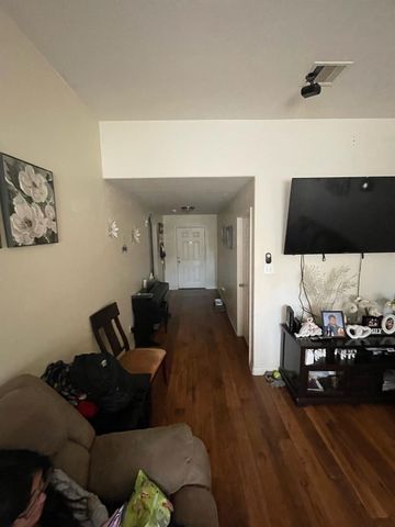 2011 Lost Pine Court, Conroe, TX 77304