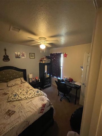 2011 Lost Pine Court, Conroe, TX 77304