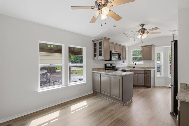 6435 FM 17 375, Yantis, TX 75497