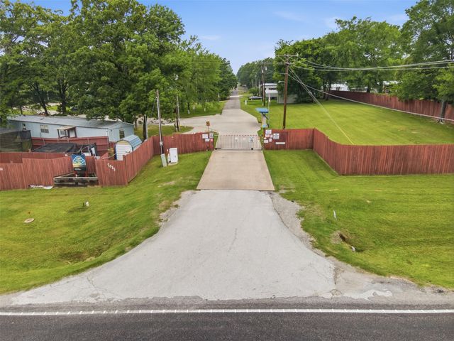 6435 FM 17 375, Yantis, TX 75497