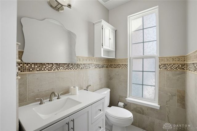 1433 Senna Street, Tipp City, OH 45371