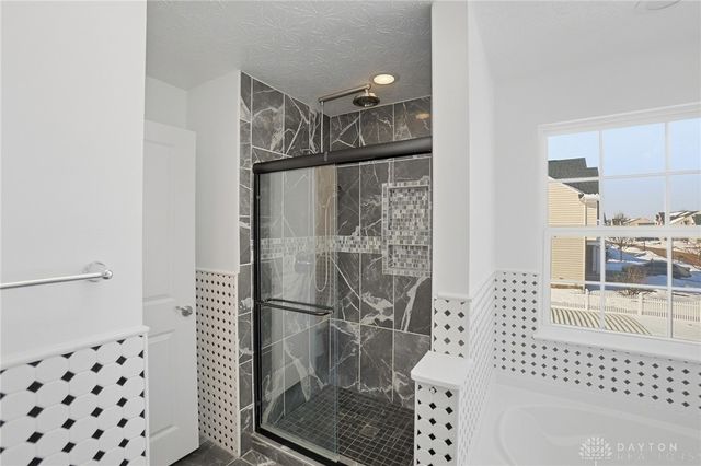 1433 Senna Street, Tipp City, OH 45371